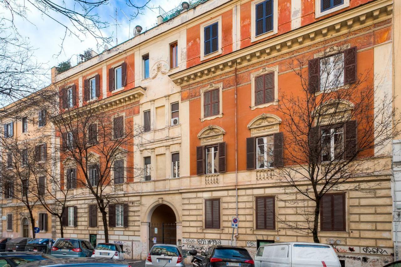 La Terrazza A San Pietro Hospedagem domiciliar *
